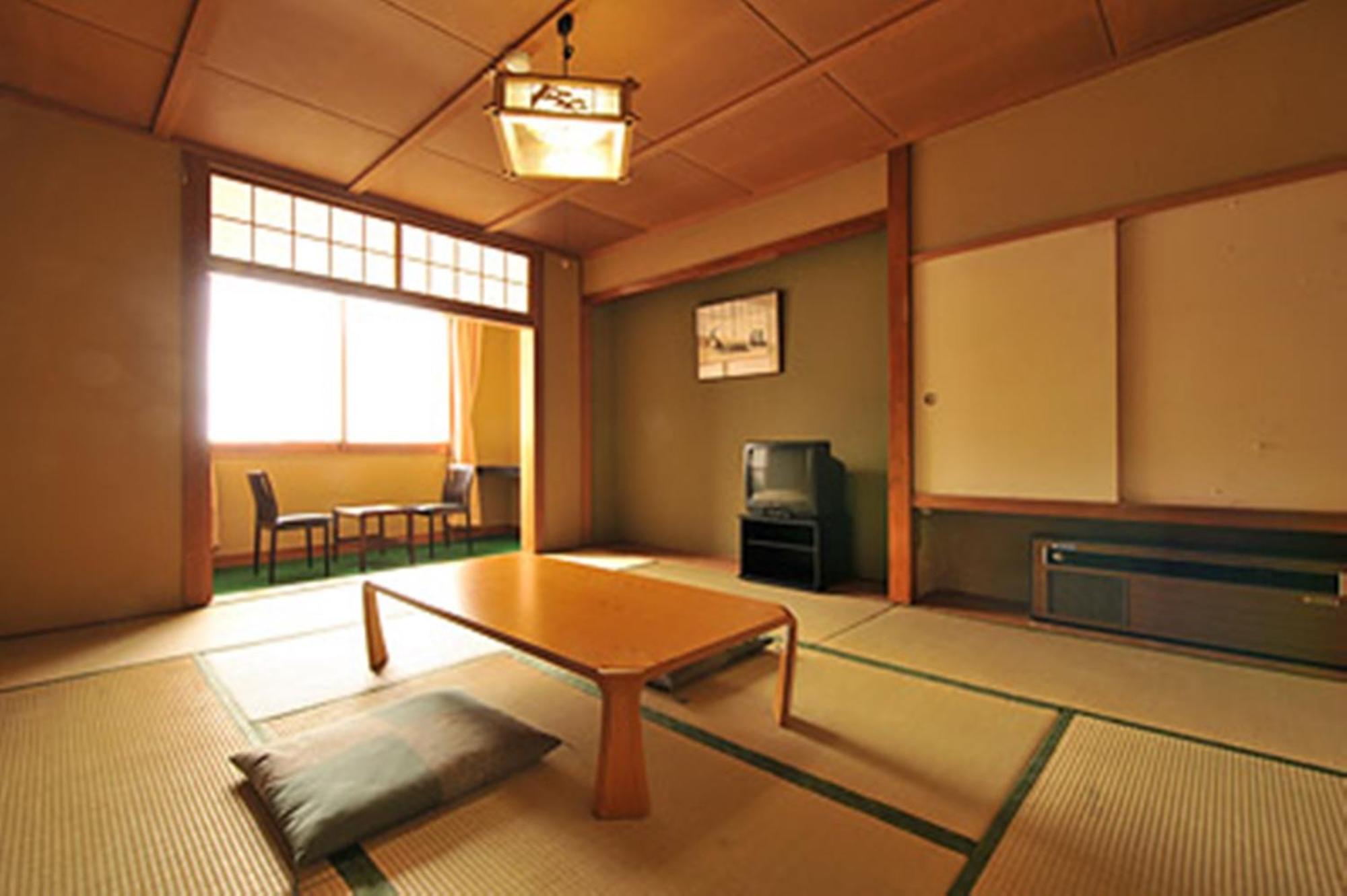 Hotel Takimoto Yamanouchi  Quarto foto